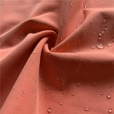 Suv o'tkazmaydigan pu filmi